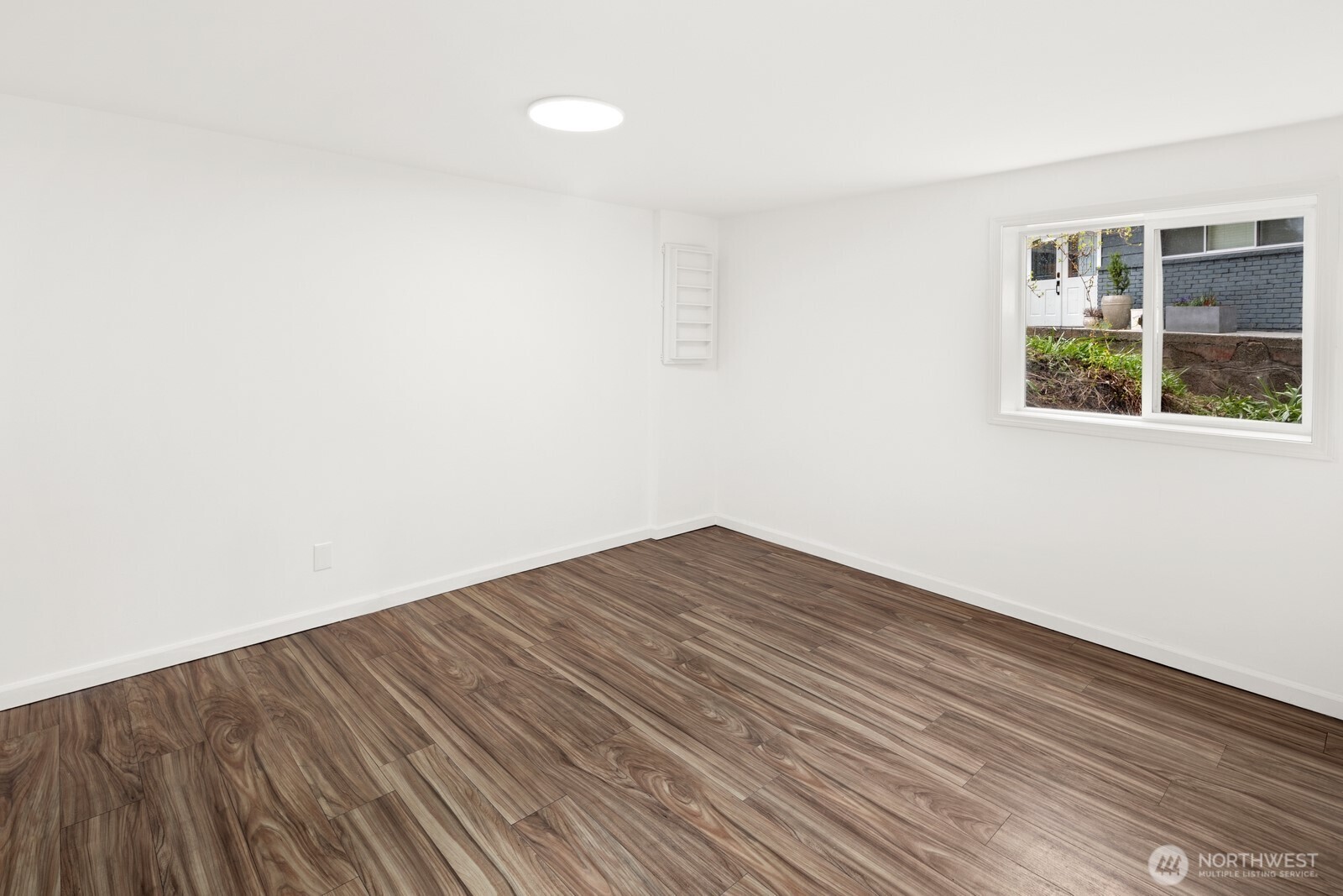 11653 SE 49th Street , Bellevue, WA 98006