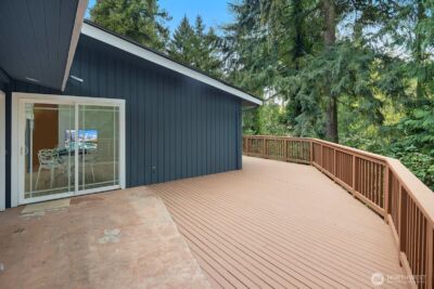 11653 SE 49th Street , Bellevue, WA 98006 - Photo 32