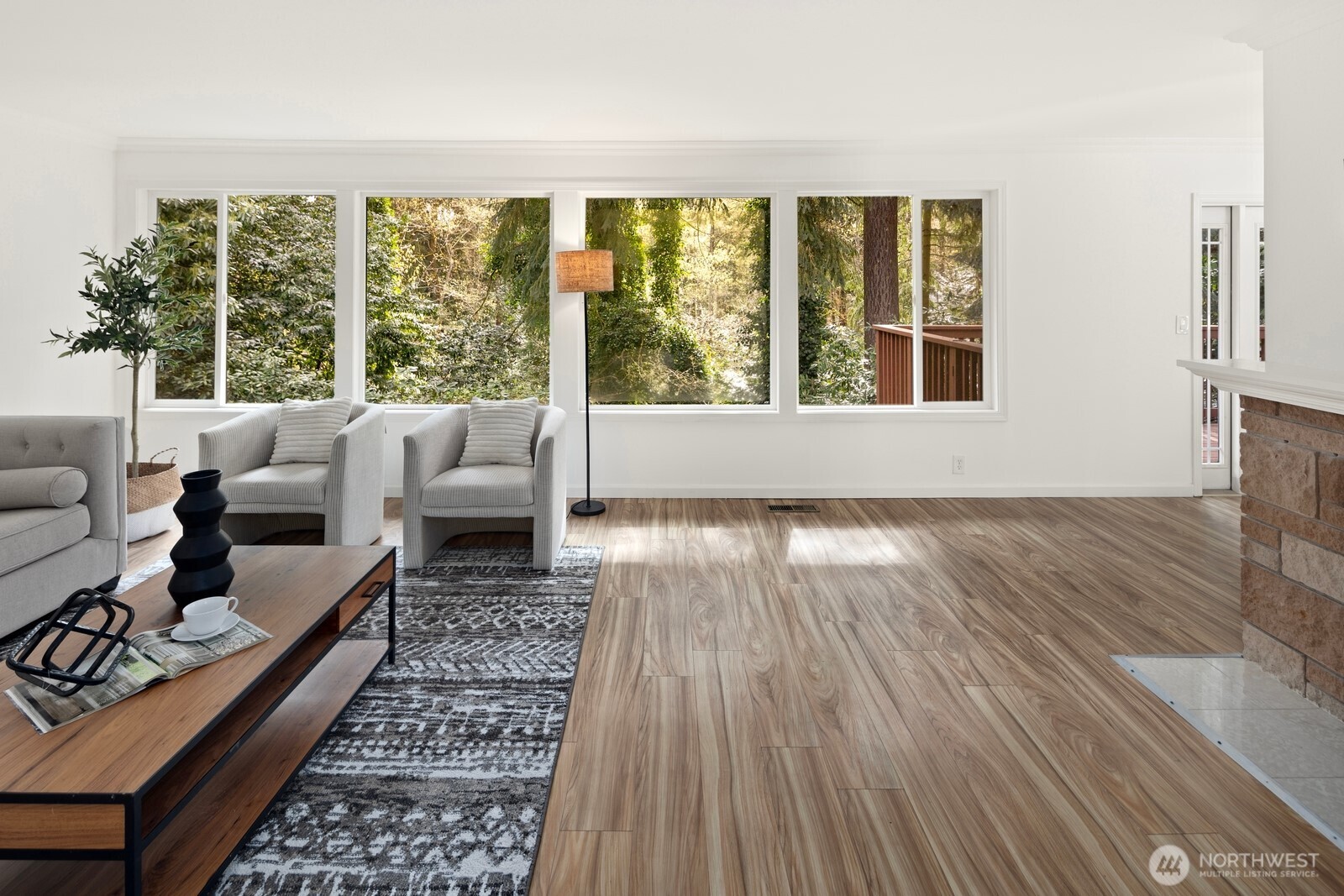 11653 SE 49th Street , Bellevue, WA 98006