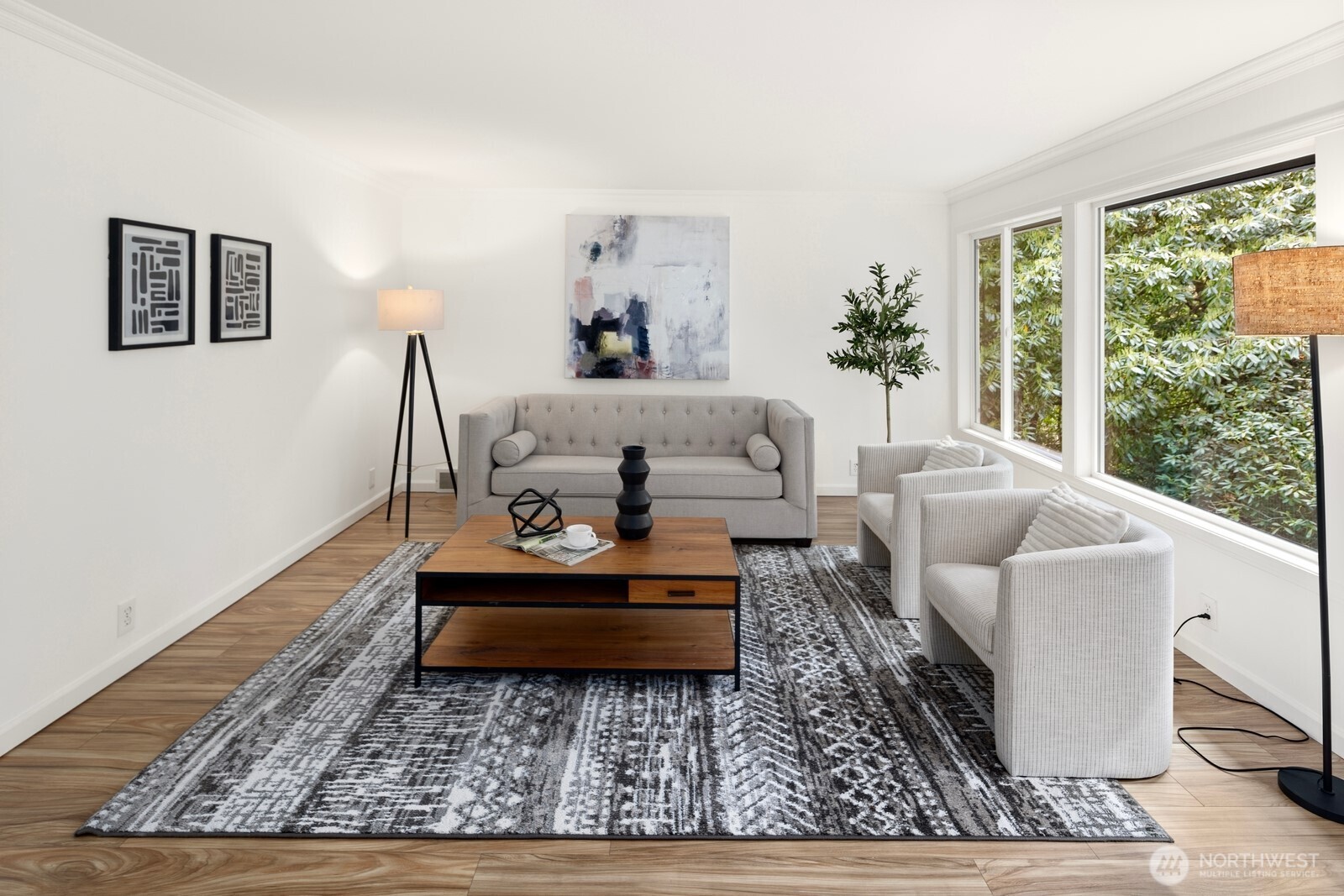 11653 SE 49th Street , Bellevue, WA 98006
