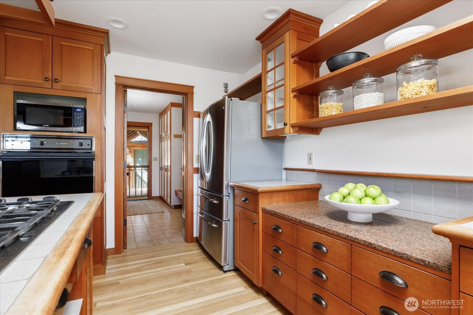195 Perry Drive , Coupeville, WA 98239
