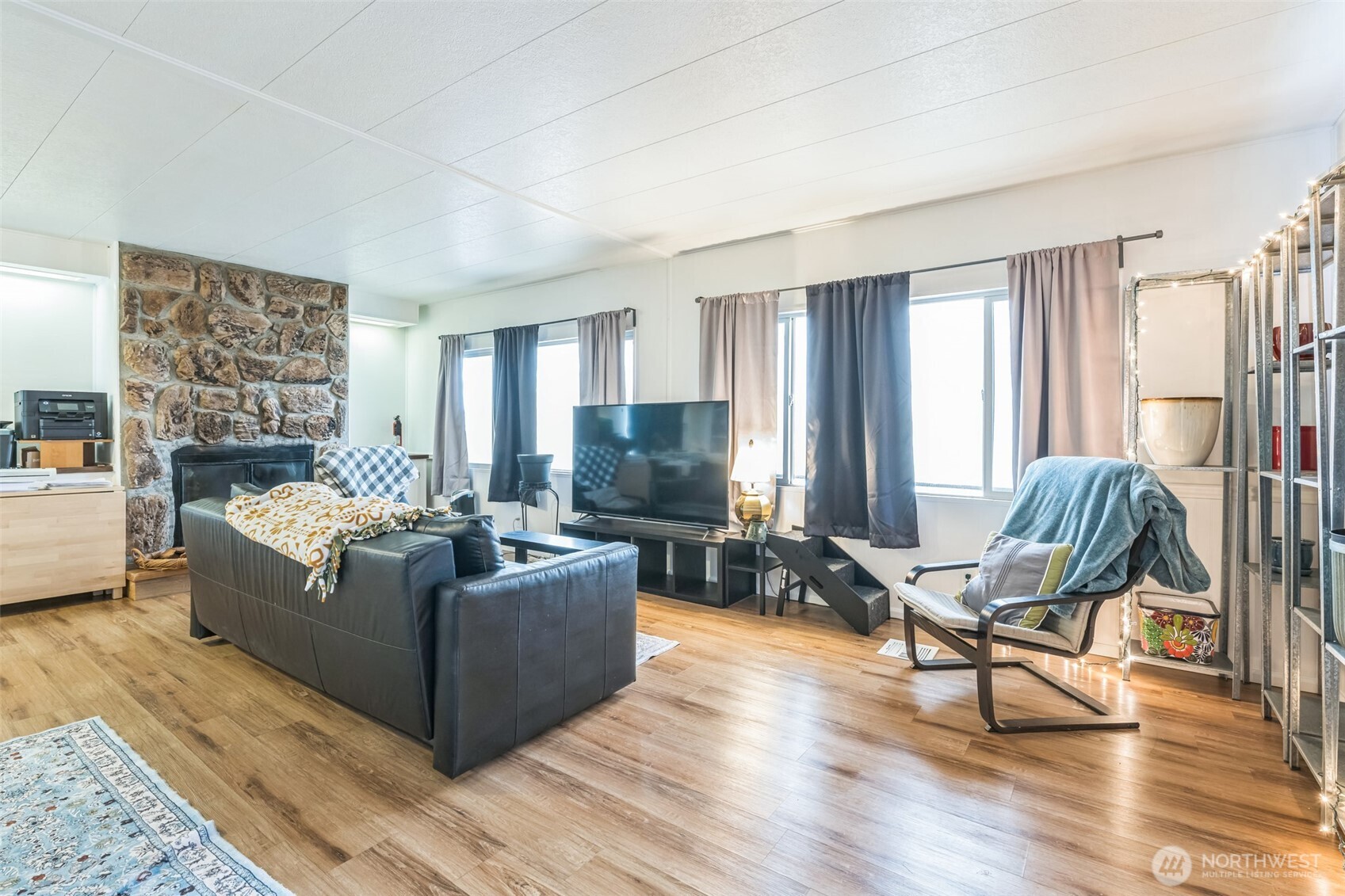 210 37th Avenue SE #2, Auburn, WA 98002