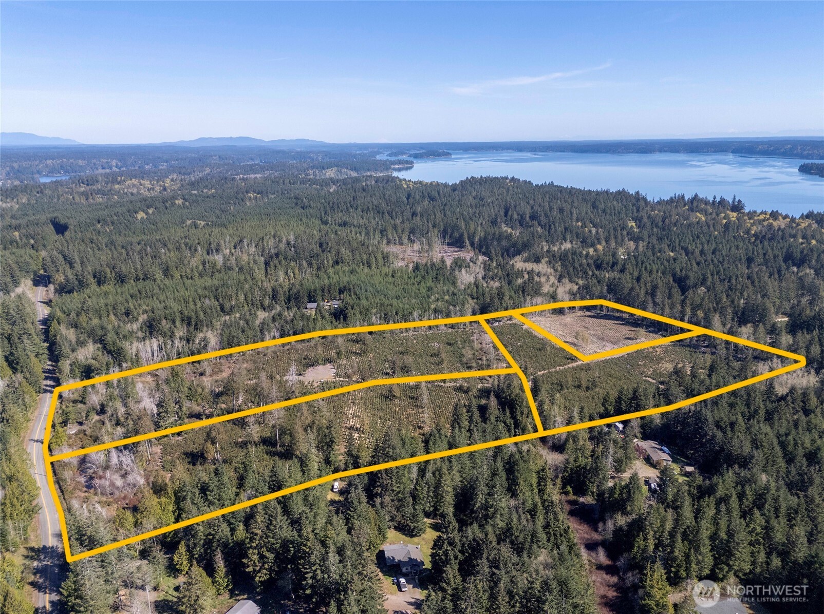 1800 E Harstine Island Road N, Shelton, WA 98584