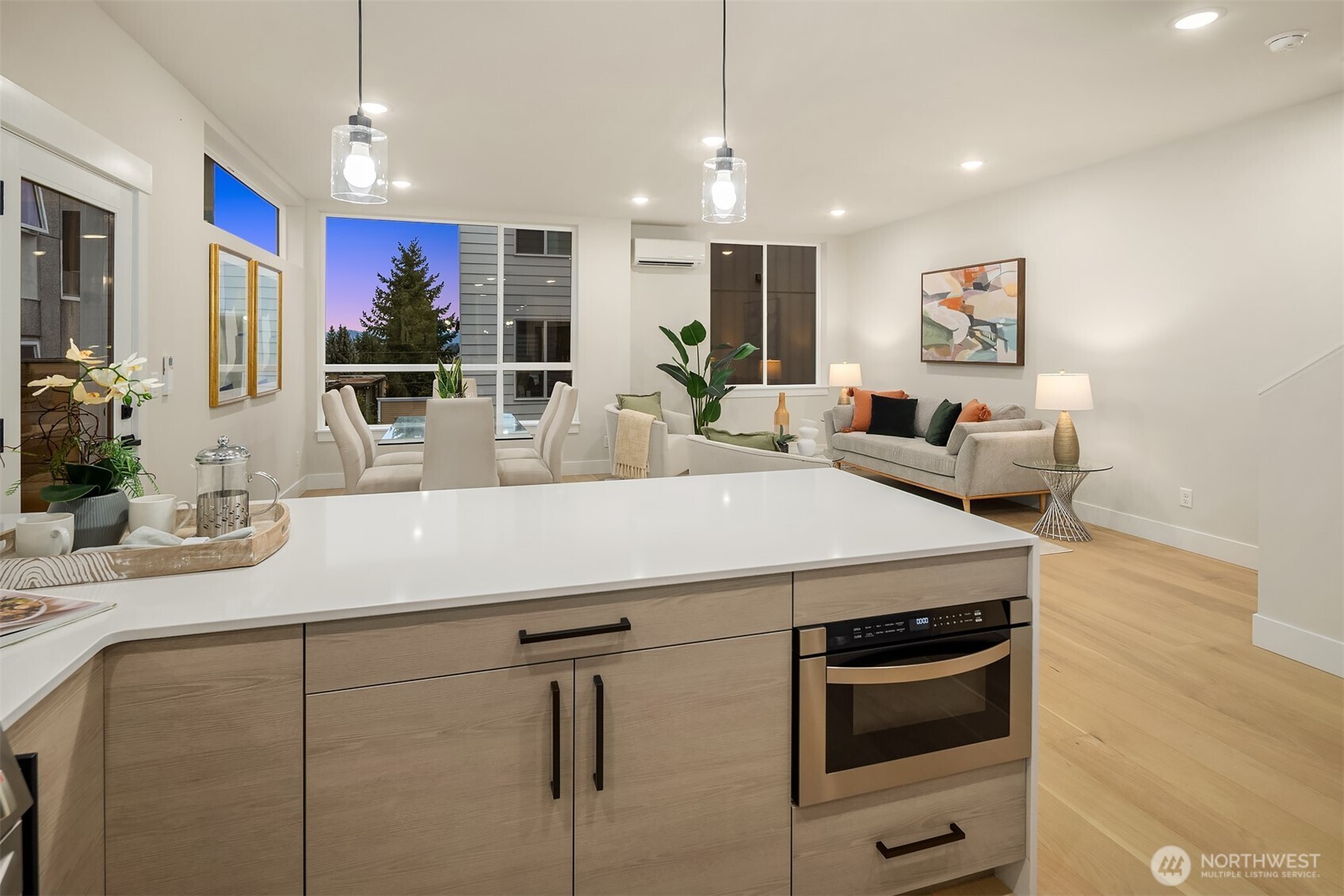1313 14th Avenue S #B, Seattle, WA 98144