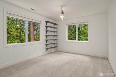 13609 NE 28th Street , Bellevue, WA 98005 - Photo 17