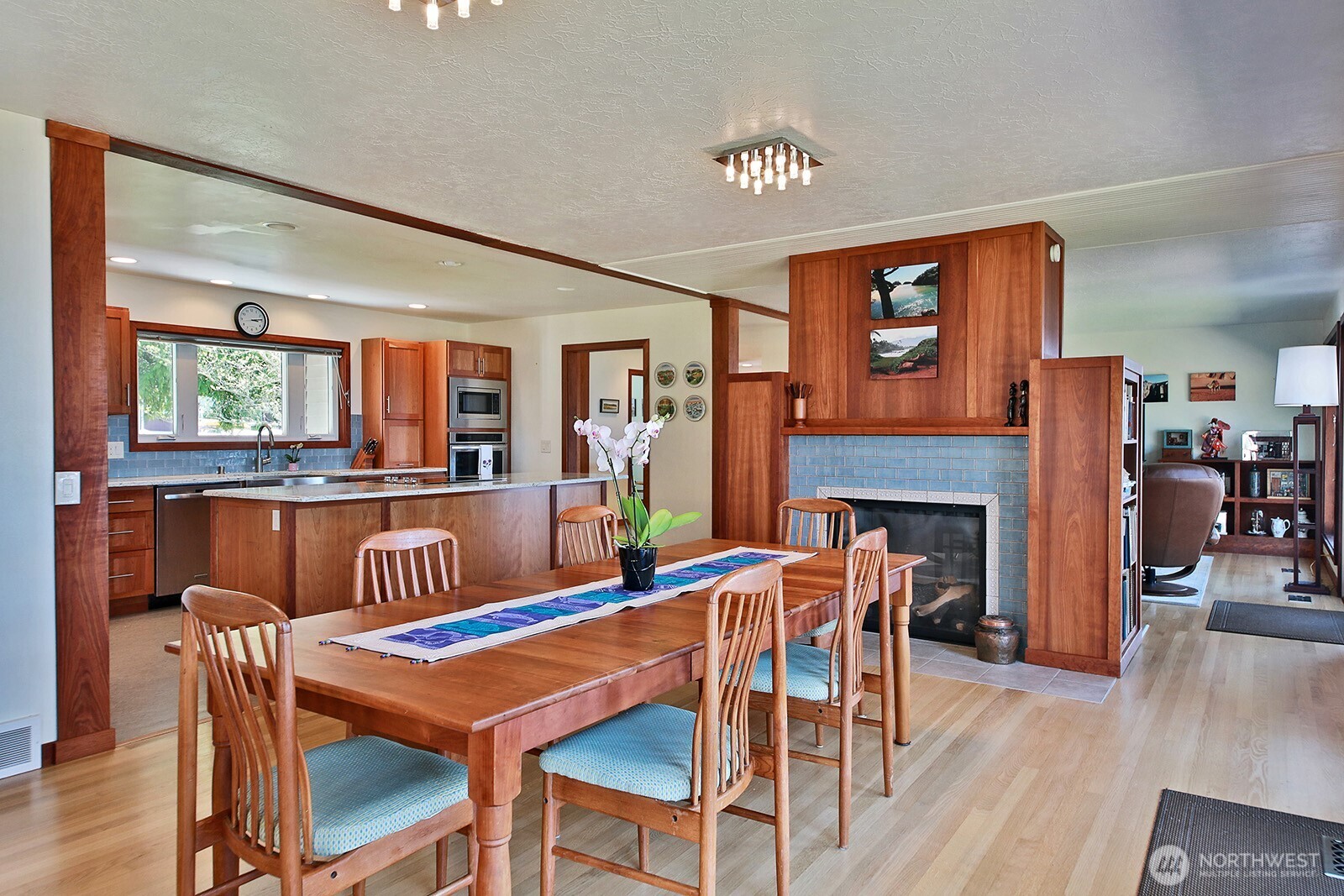 260 Rhodena Drive , Coupeville, WA 98239