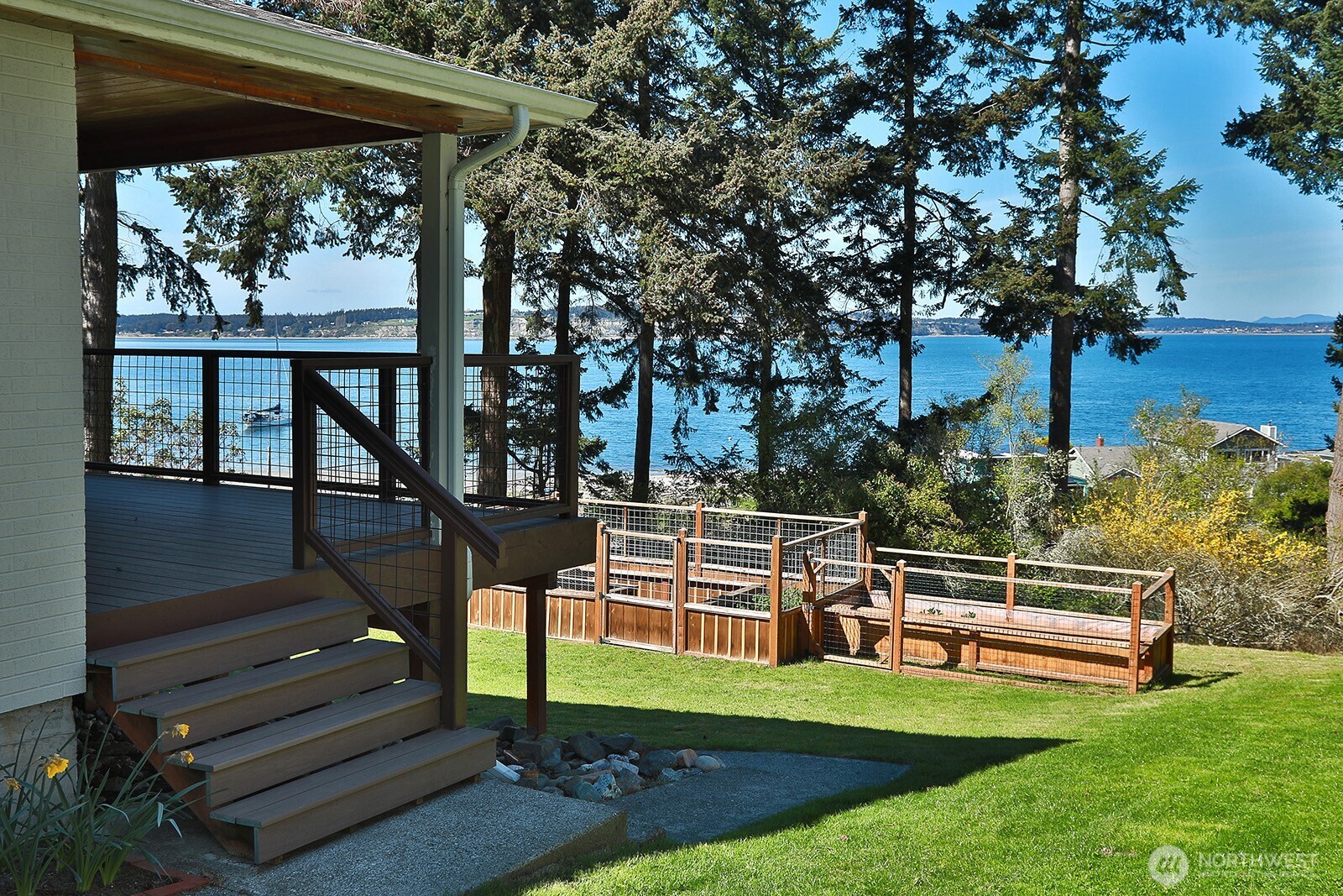 260 Rhodena Drive , Coupeville, WA 98239