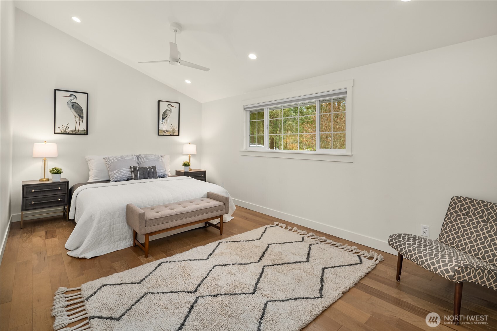 420 SE Evans Lane , Issaquah, WA 98027