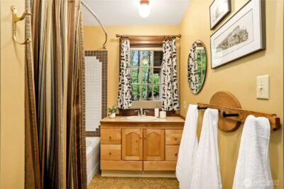 7400 Island Center Road NE, Bainbridge Island, WA 98110-2688 - Photo 31