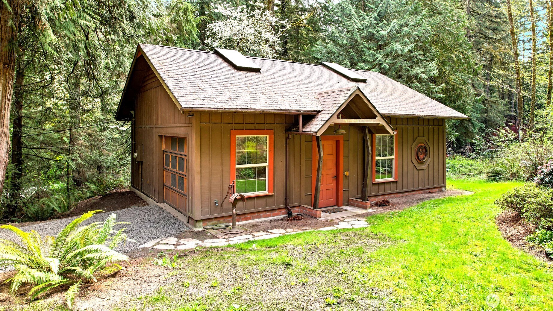 7400 Island Center Road NE, Bainbridge Island, WA 98110-2688