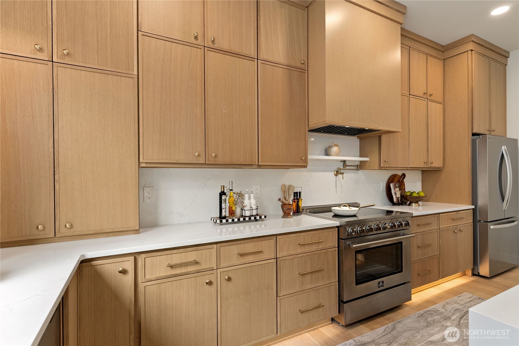 1305 Maine Court , Milton, WA 98354