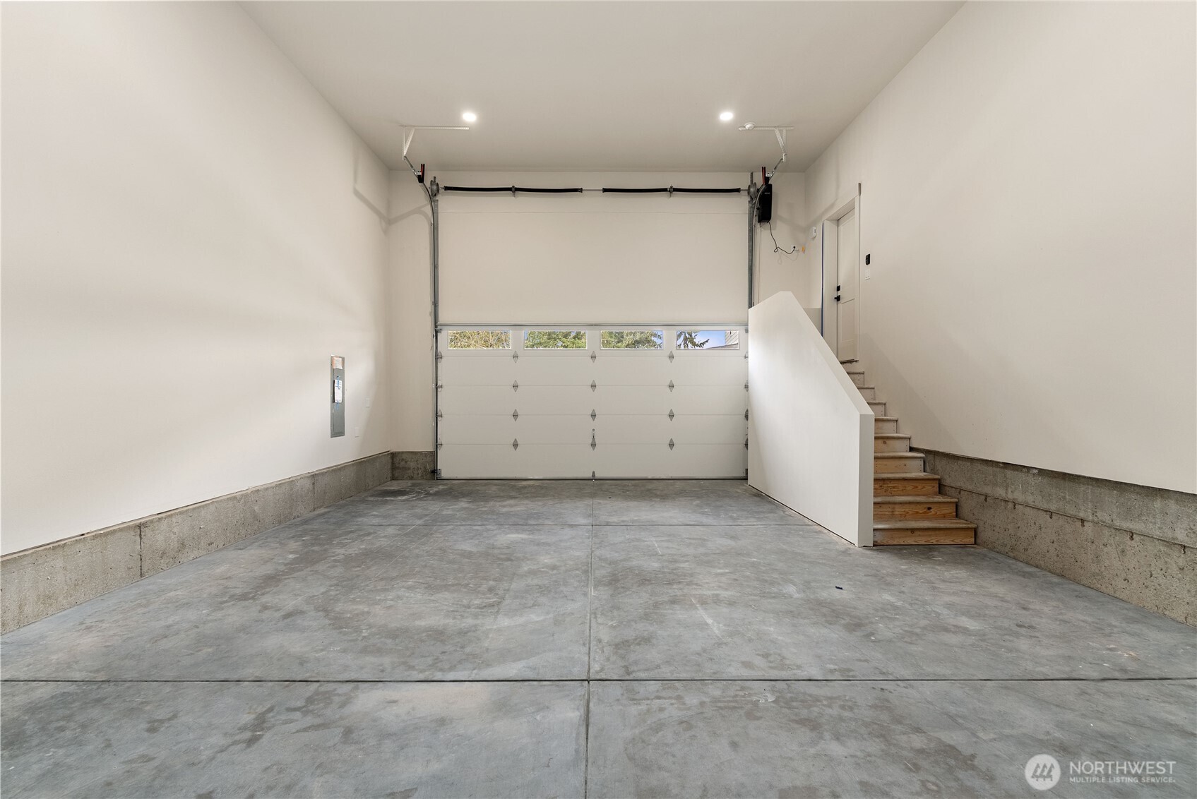 1305 Maine Court , Milton, WA 98354