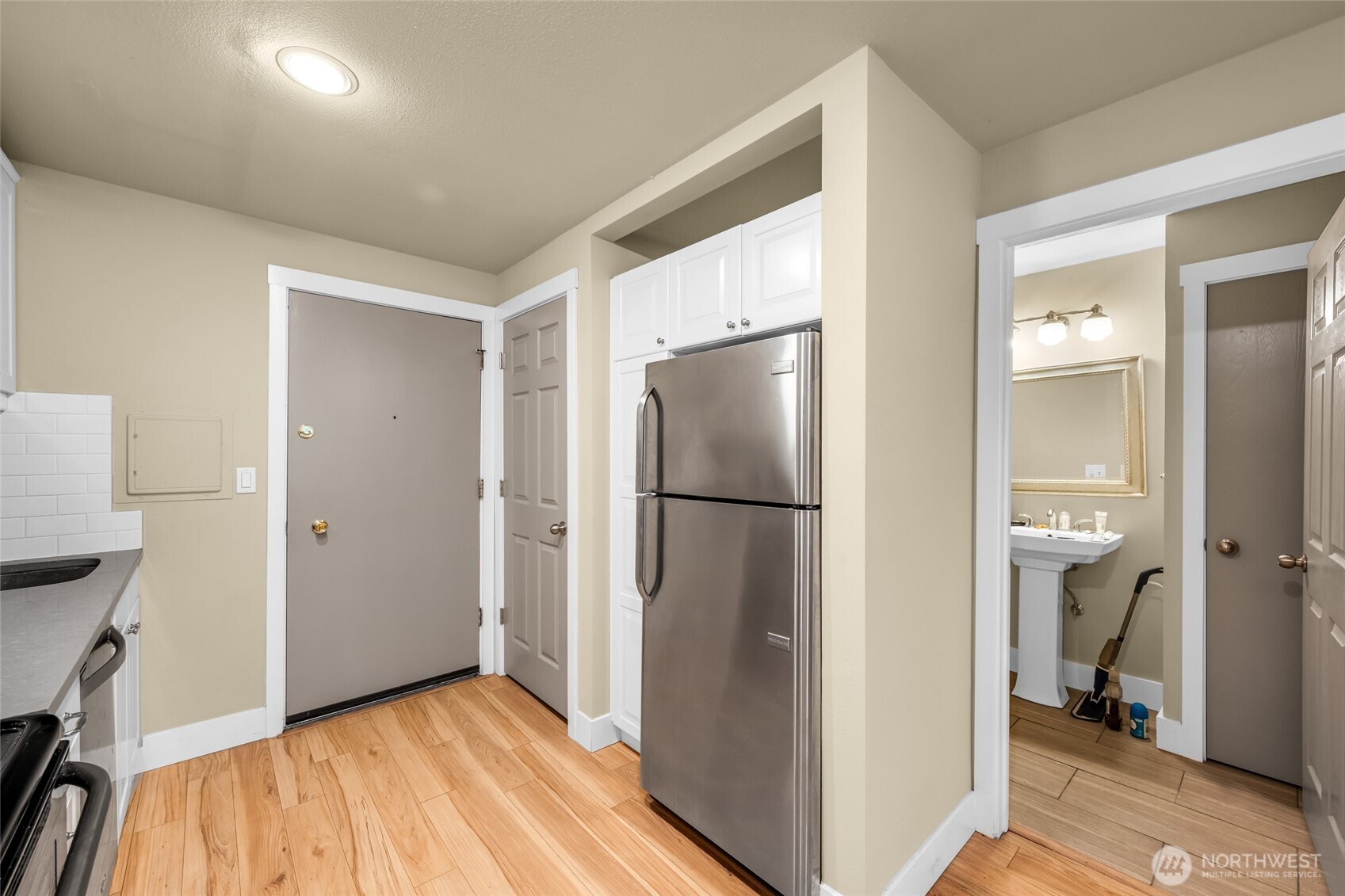2939 76th Avenue SE #41B, Mercer Island, WA 98040