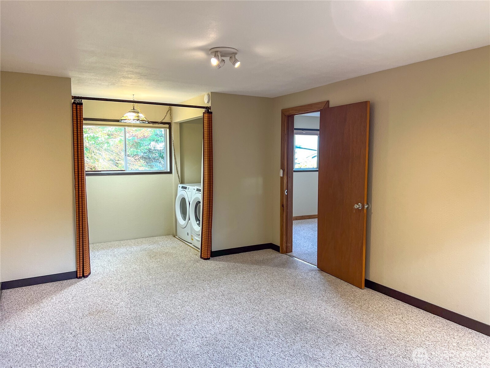 30 Maple Drive , Port Townsend, WA 98368
