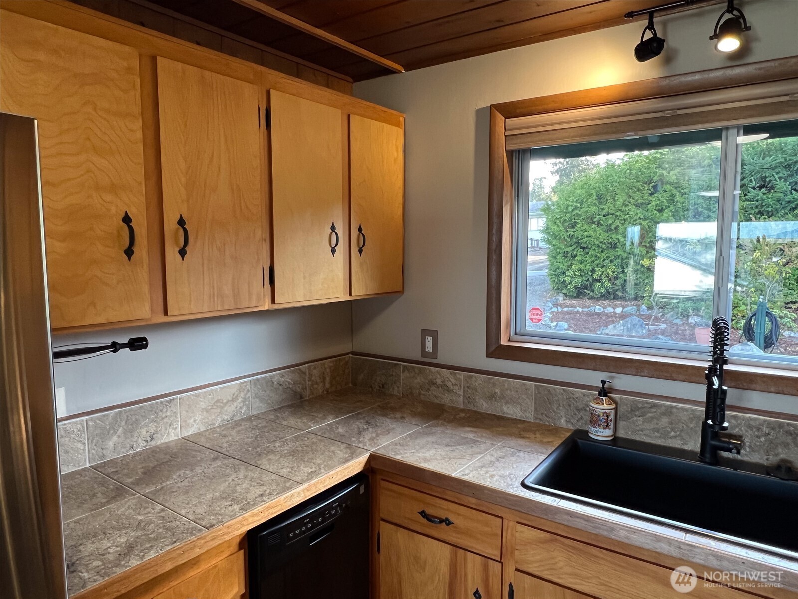 30 Maple Drive , Port Townsend, WA 98368
