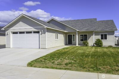 2394 Chelan Street , Ephrata, WA 98823 - Photo 3