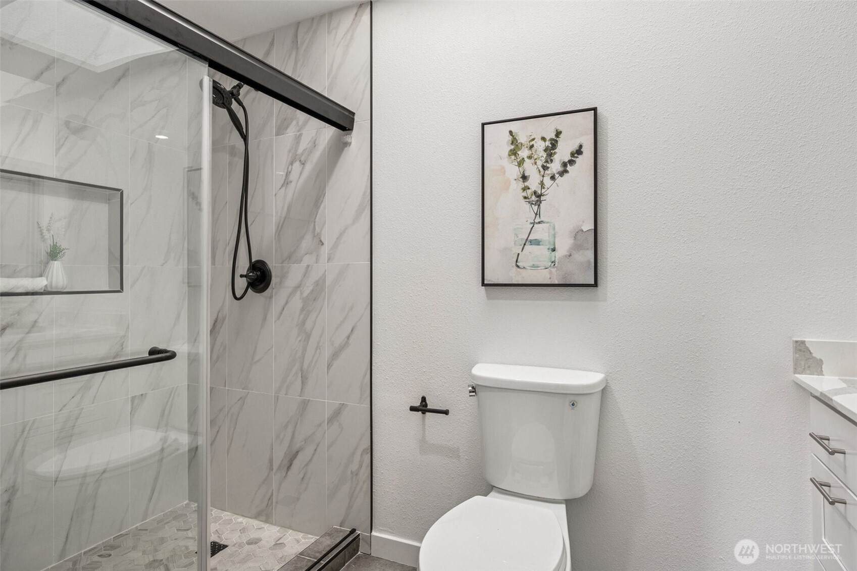 7002 42nd Avenue S, Seattle, WA 98118