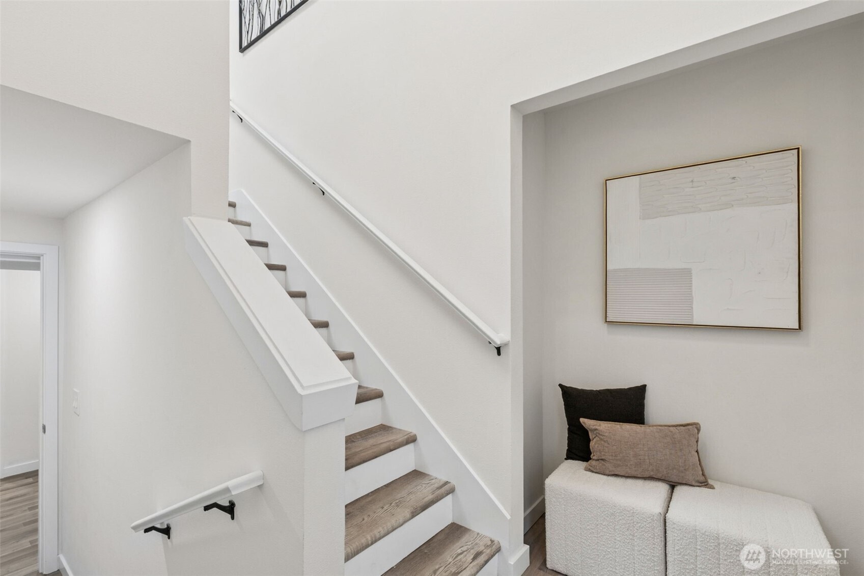 7002 42nd Avenue S, Seattle, WA 98118