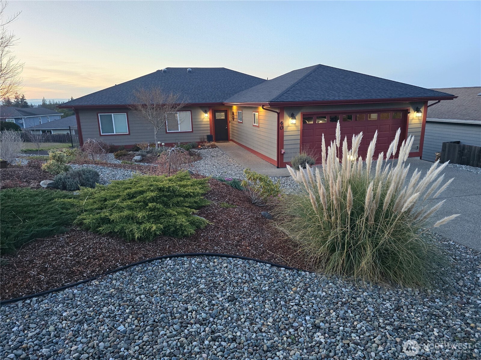 40 Topaz Way , Sequim, WA 98382