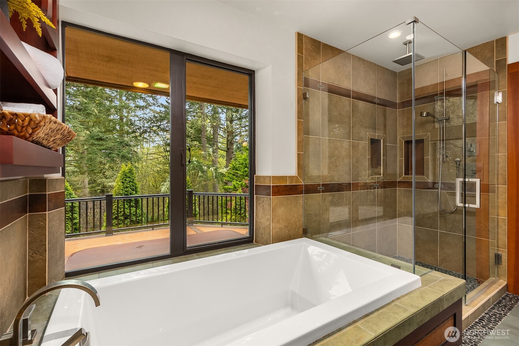 16830 Seminole Road NE, Poulsbo, WA 98370