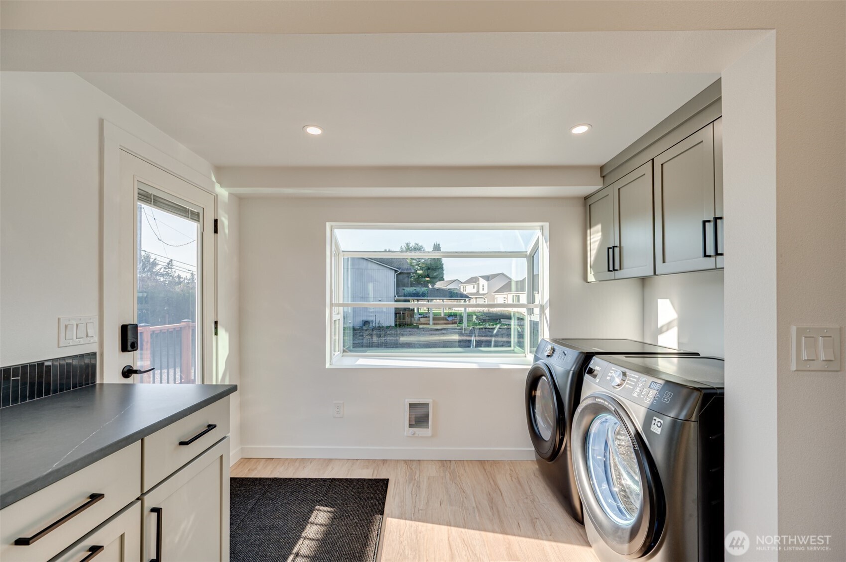 1107 Park Street , Woodland, WA 98674