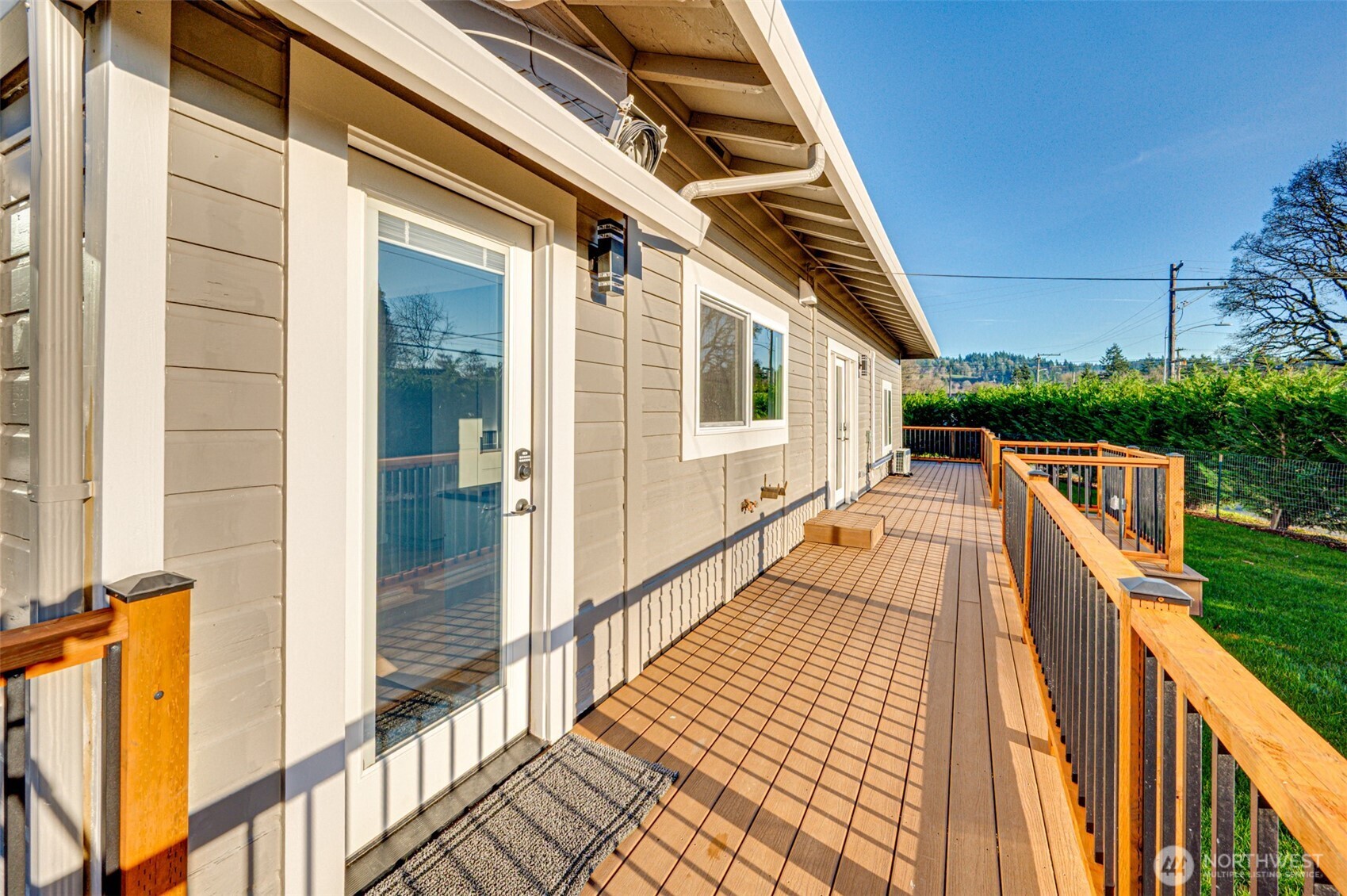 1107 Park Street , Woodland, WA 98674