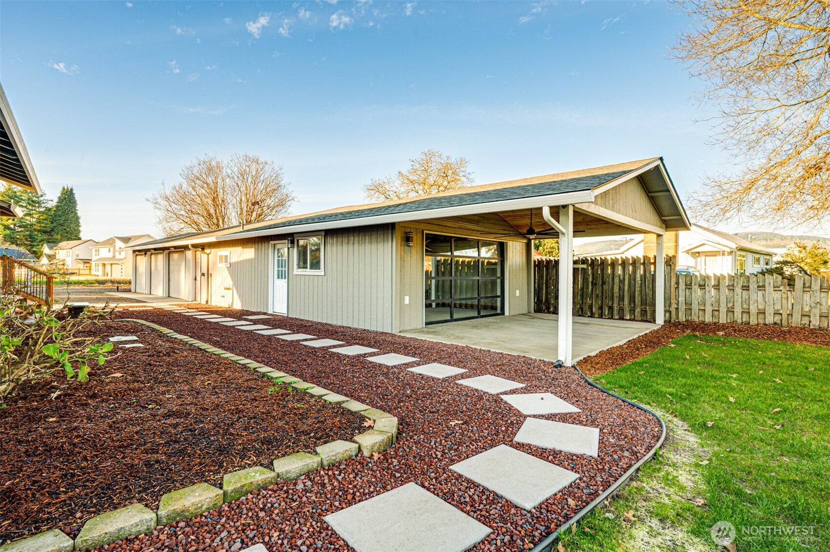 1107 Park Street , Woodland, WA 98674