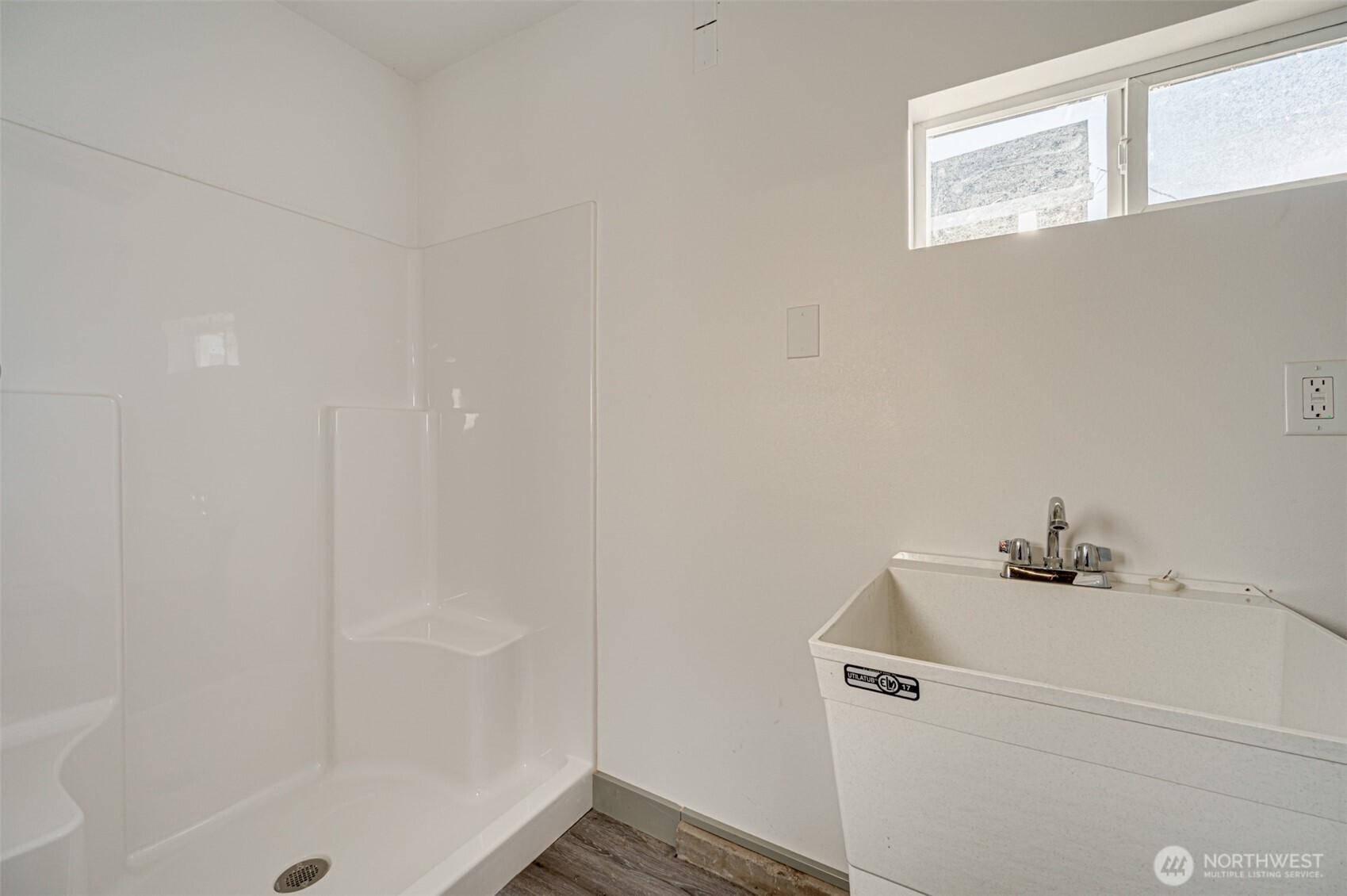 1107 Park Street , Woodland, WA 98674