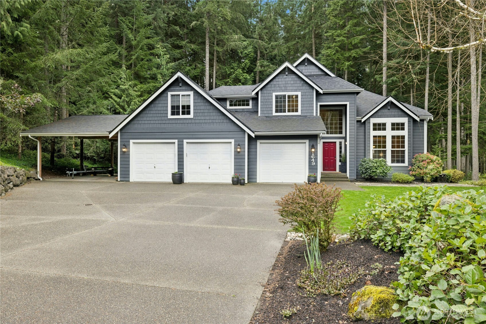 1649 NW Burmikca Court , Poulsbo, WA 98370