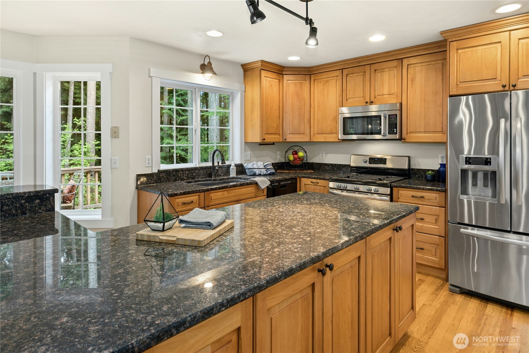 1649 NW Burmikca Court , Poulsbo, WA 98370