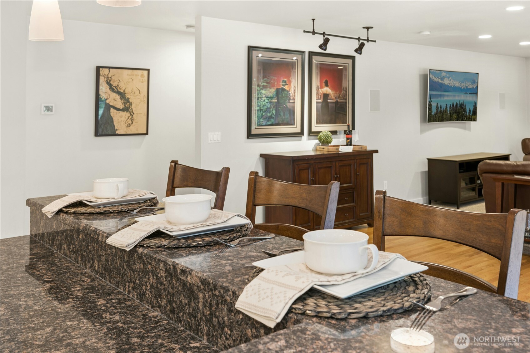 1649 NW Burmikca Court , Poulsbo, WA 98370