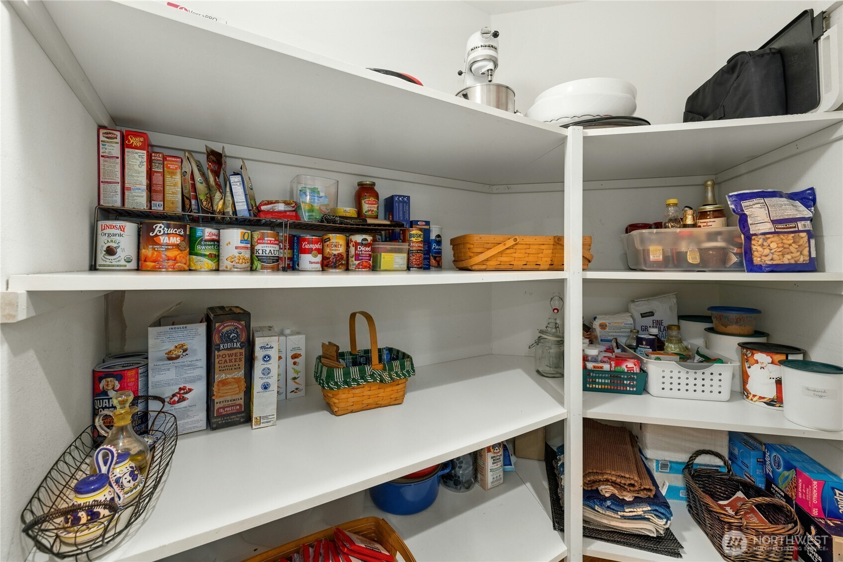 1649 NW Burmikca Court , Poulsbo, WA 98370