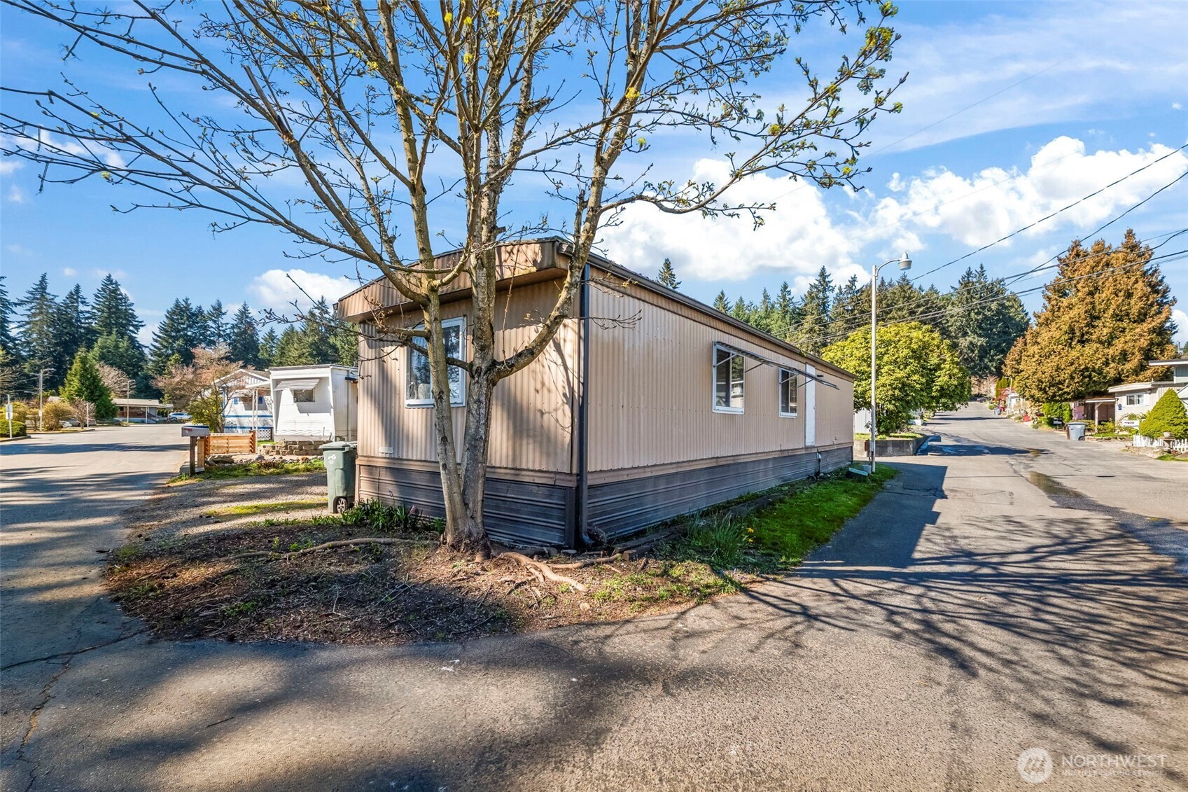 7311 Chambers Creek Road W #9, University Place, WA 98467