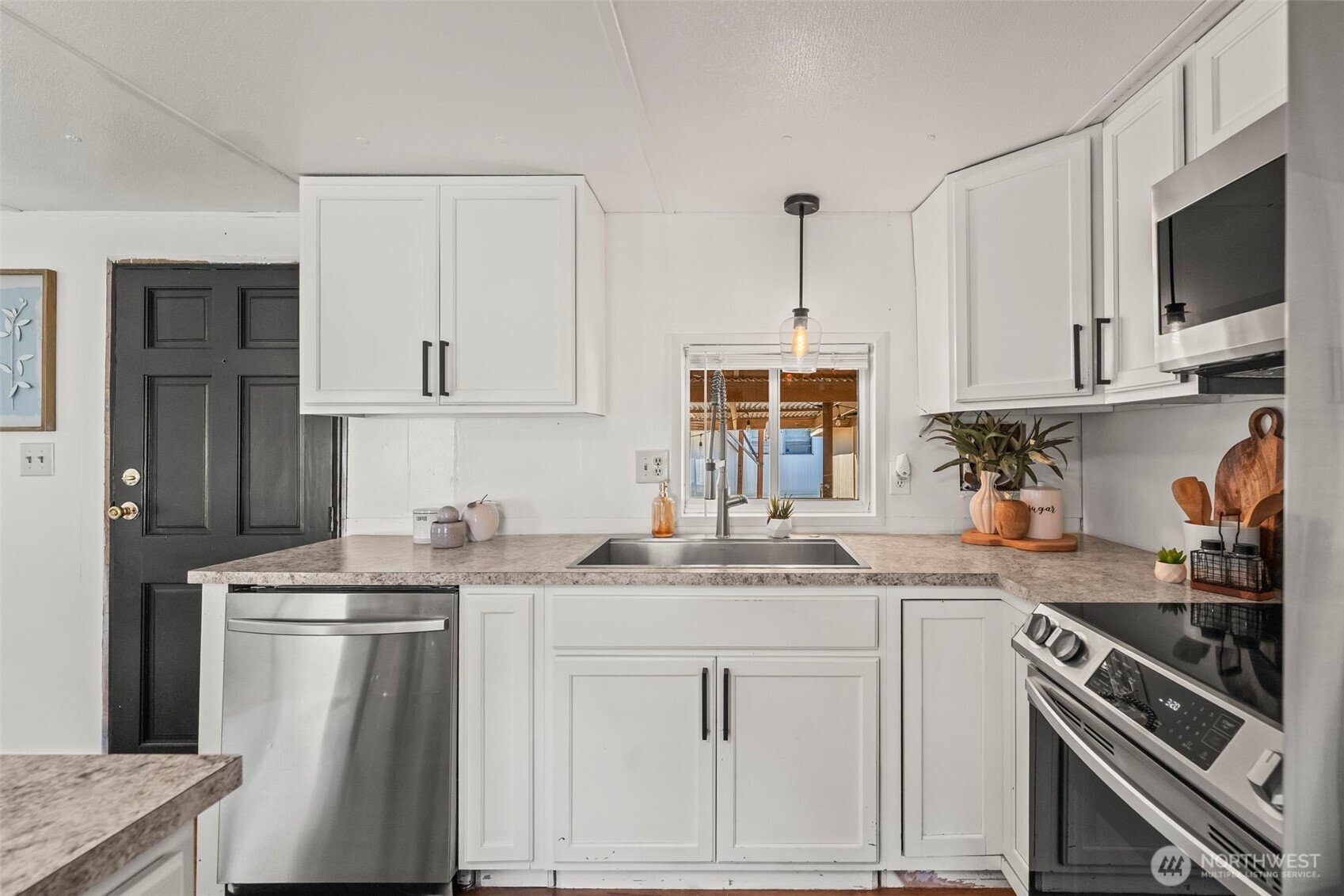 7311 Chambers Creek Road W #9, University Place, WA 98467