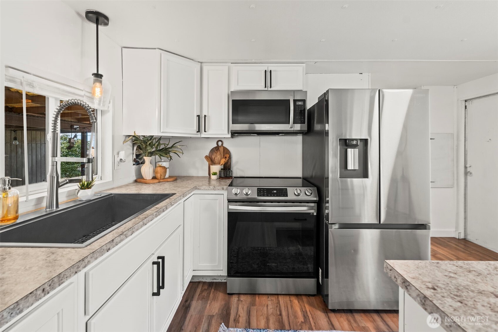 7311 Chambers Creek Road W #9, University Place, WA 98467