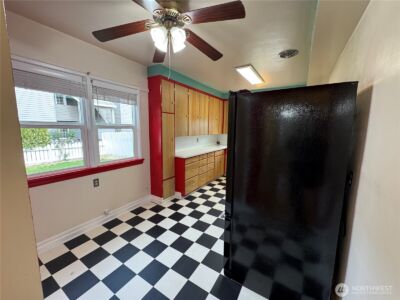 317 Ash Street S, Omak, WA 98841 - Photo 7