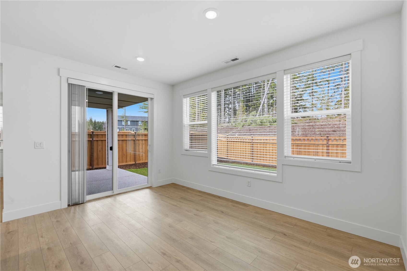 20421 Mystic Place E, Bonney Lake, WA 98391