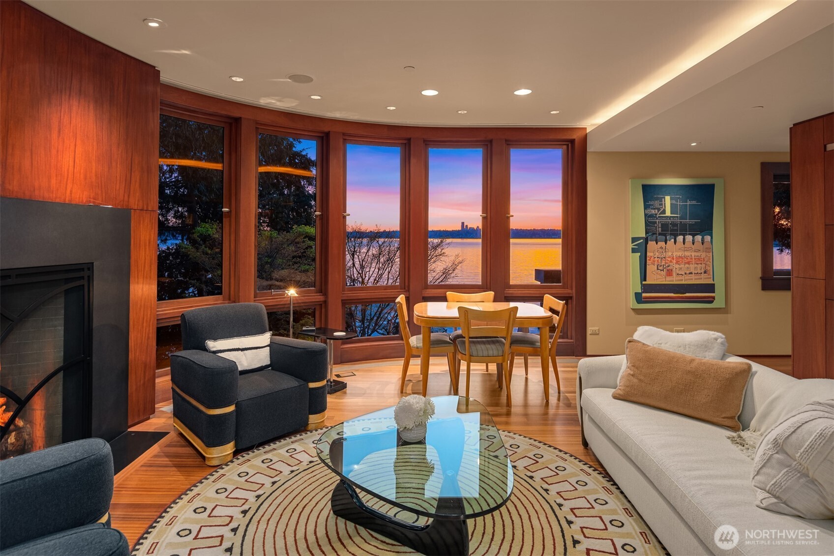 415 Shoreland Drive SE, Bellevue, WA 98004