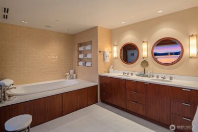 415 Shoreland Drive SE, Bellevue, WA 98004 - Photo 23