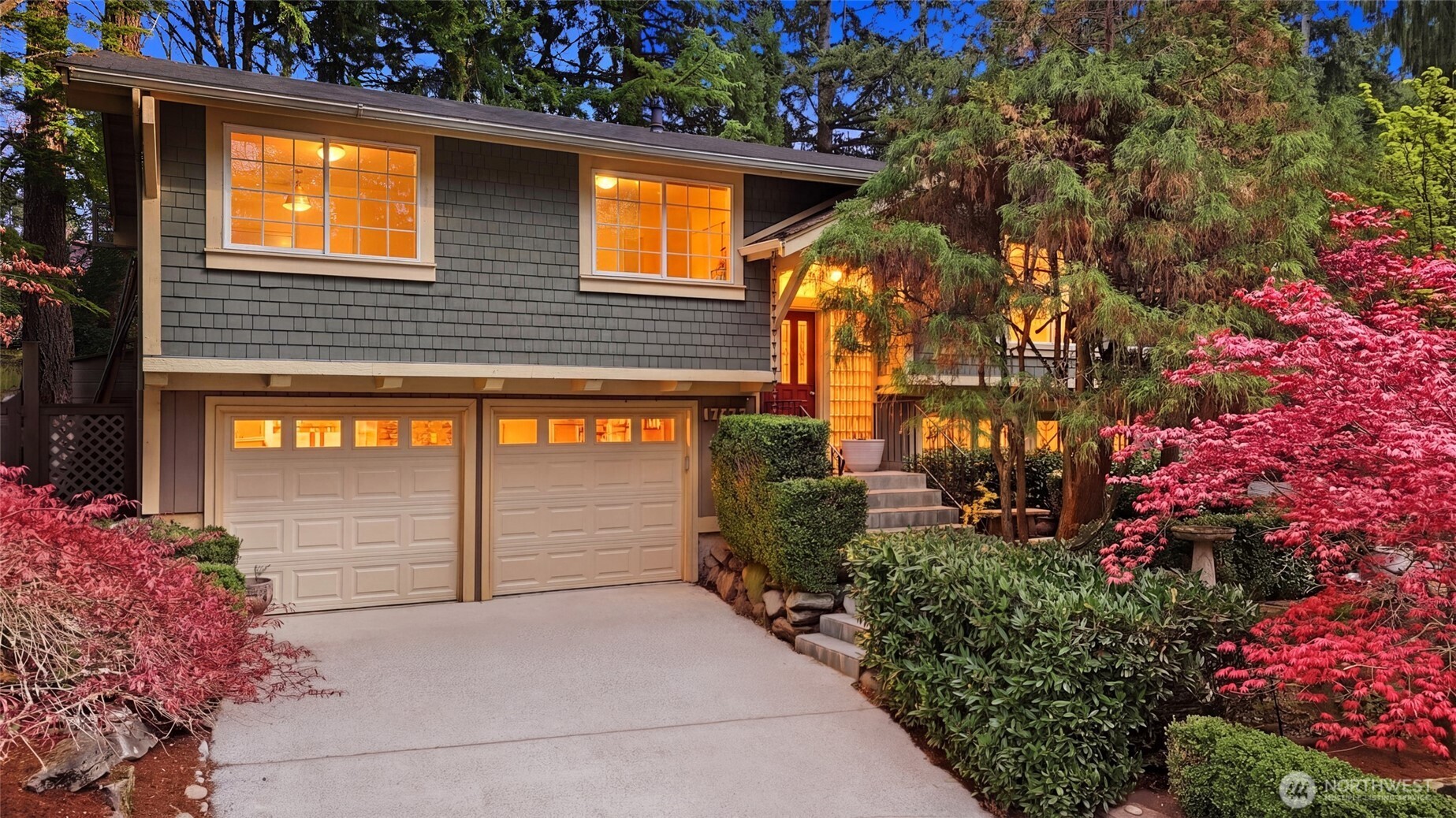 17133 NE 84th Street , Redmond, WA 98052