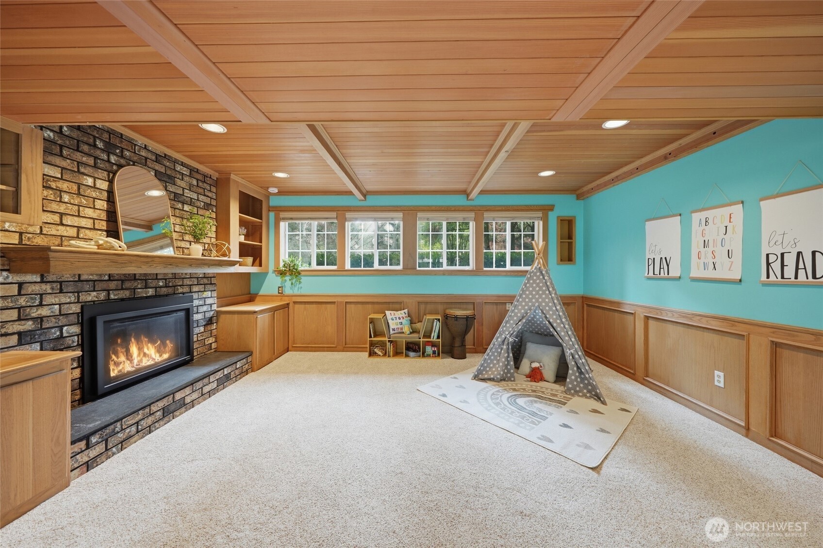 17133 NE 84th Street , Redmond, WA 98052
