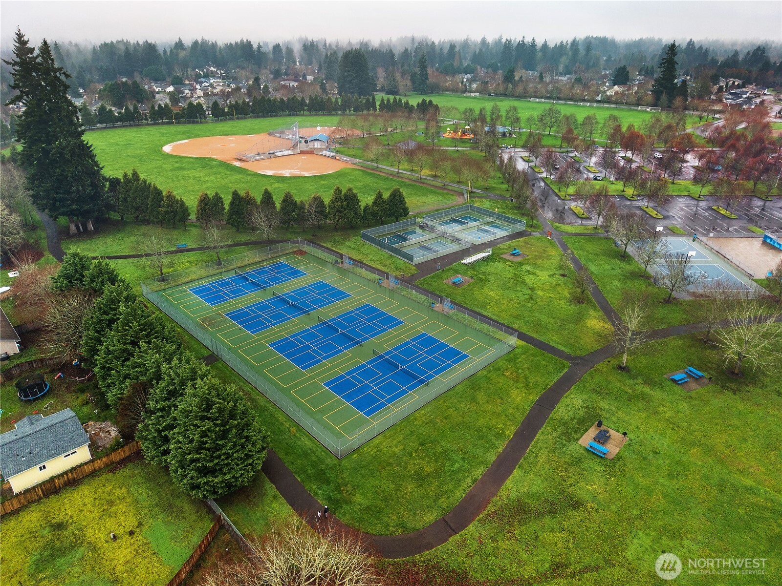 4938 Wilshire Court SE #A & B, Lacey, WA 98503