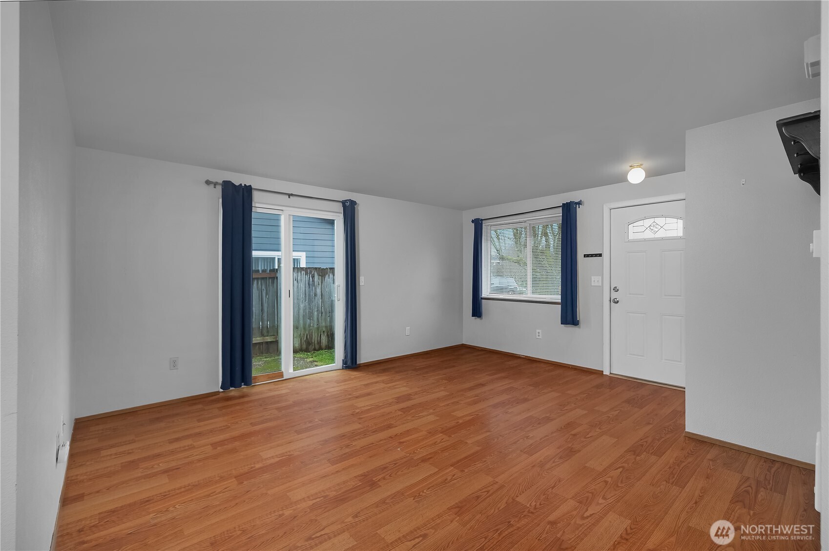 4938 Wilshire Court SE #A & B, Lacey, WA 98503