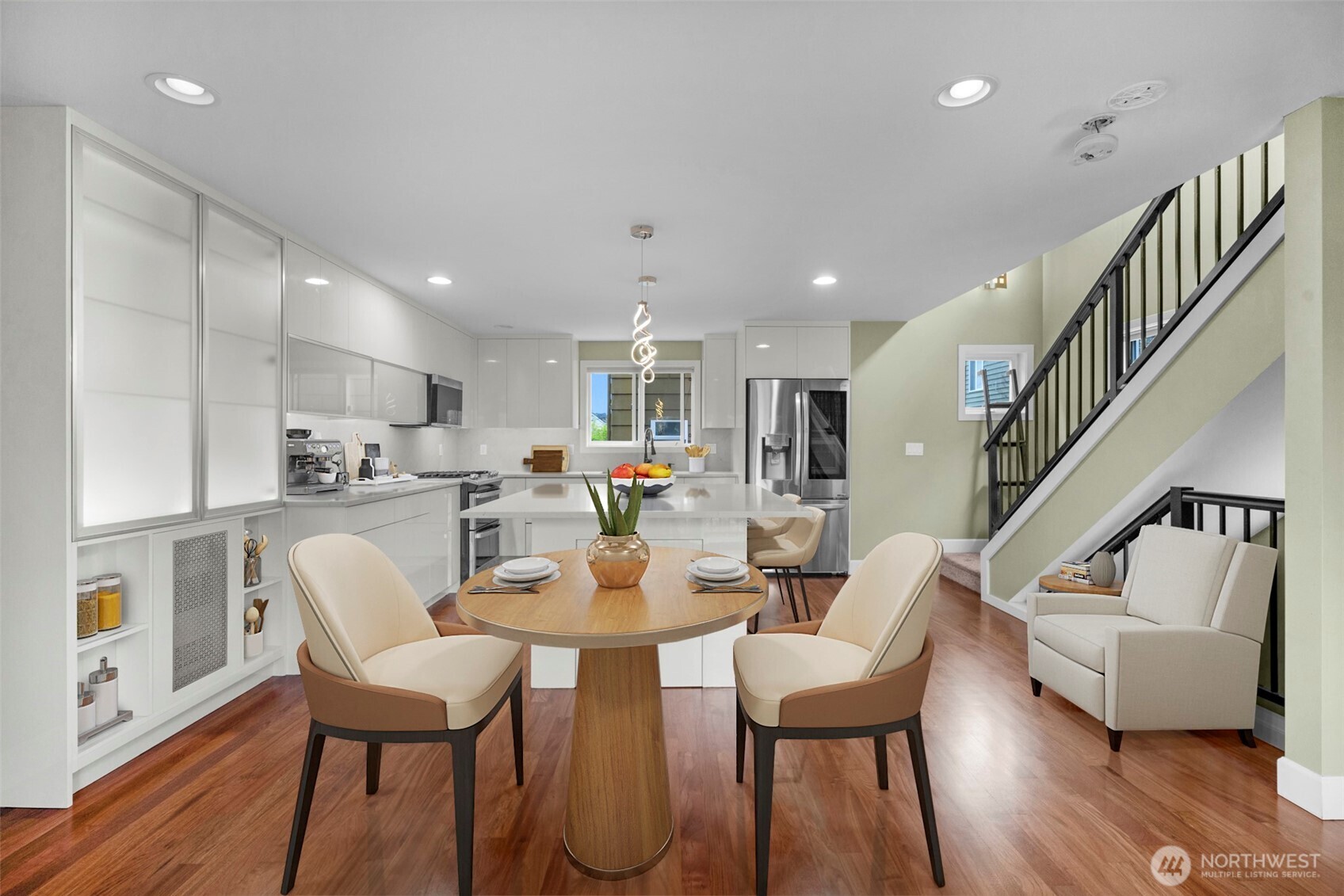 2118 W Ruffner Street , Seattle, WA 98199