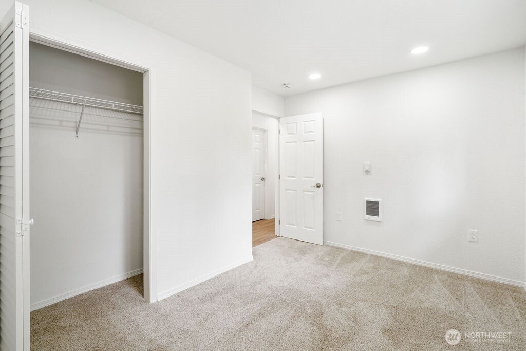 13 Barrett Road W, Montesano, WA 98563