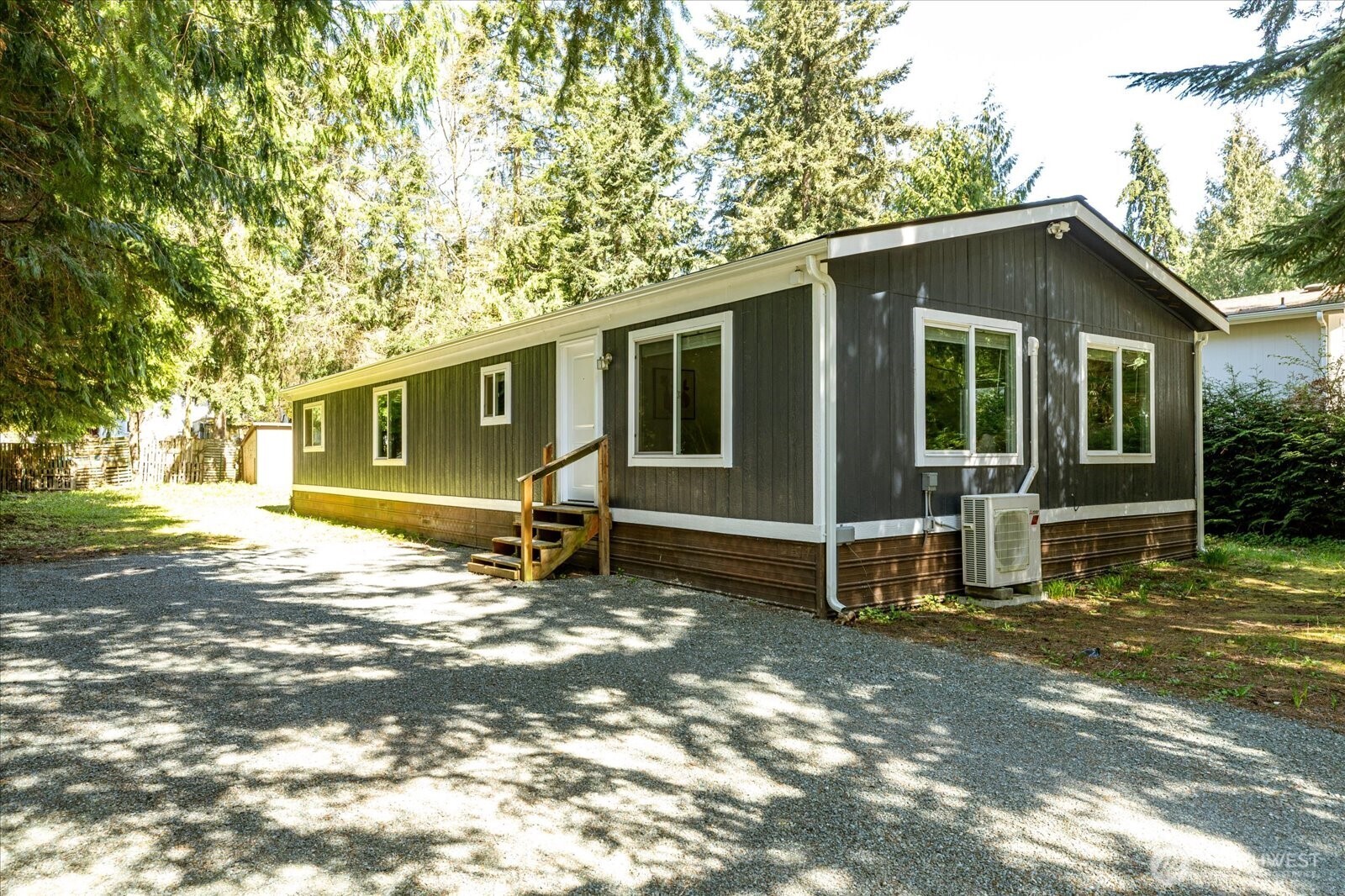 1945 Beachwood Drive , Freeland, WA 98249