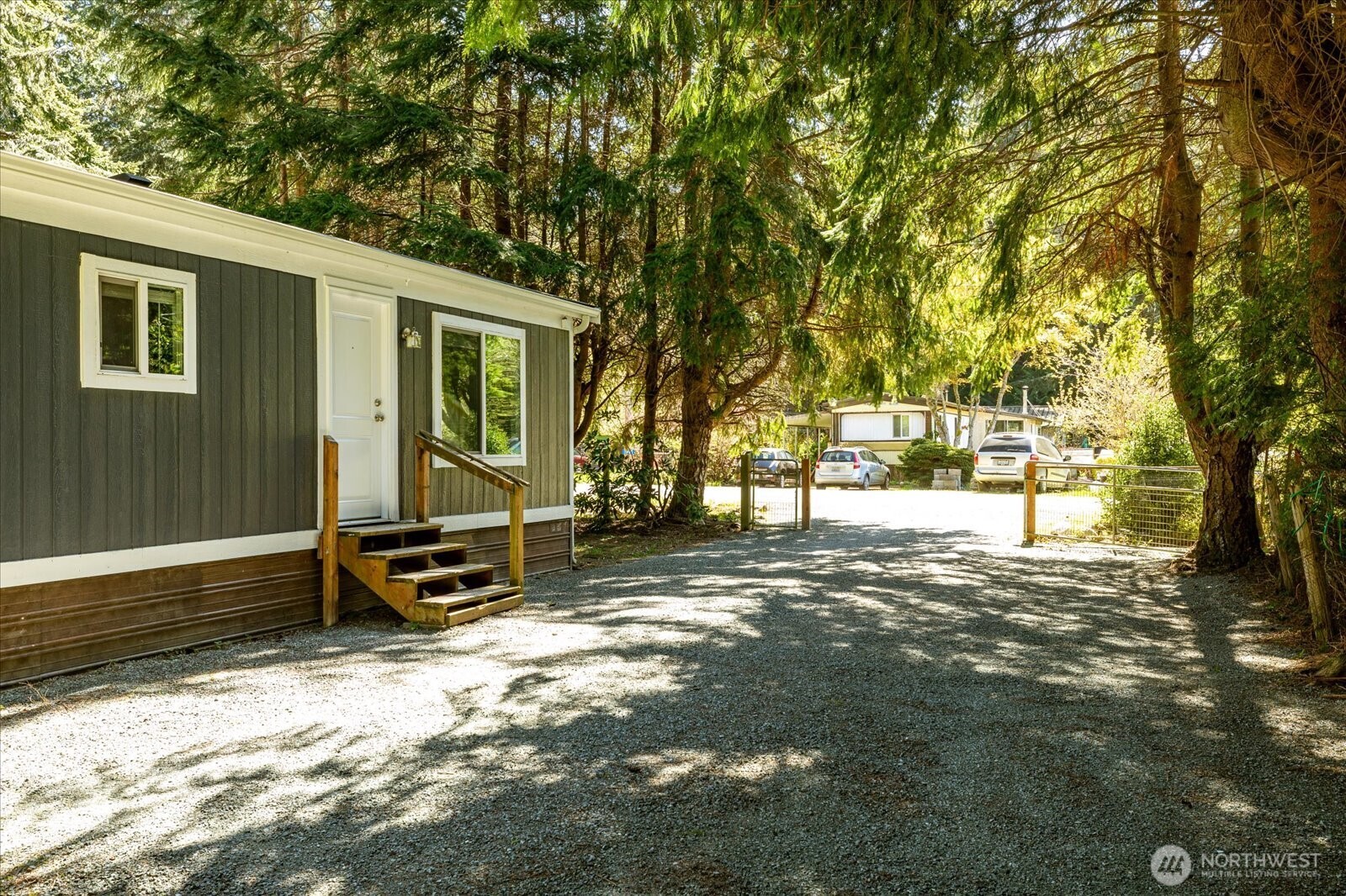 1945 Beachwood Drive , Freeland, WA 98249