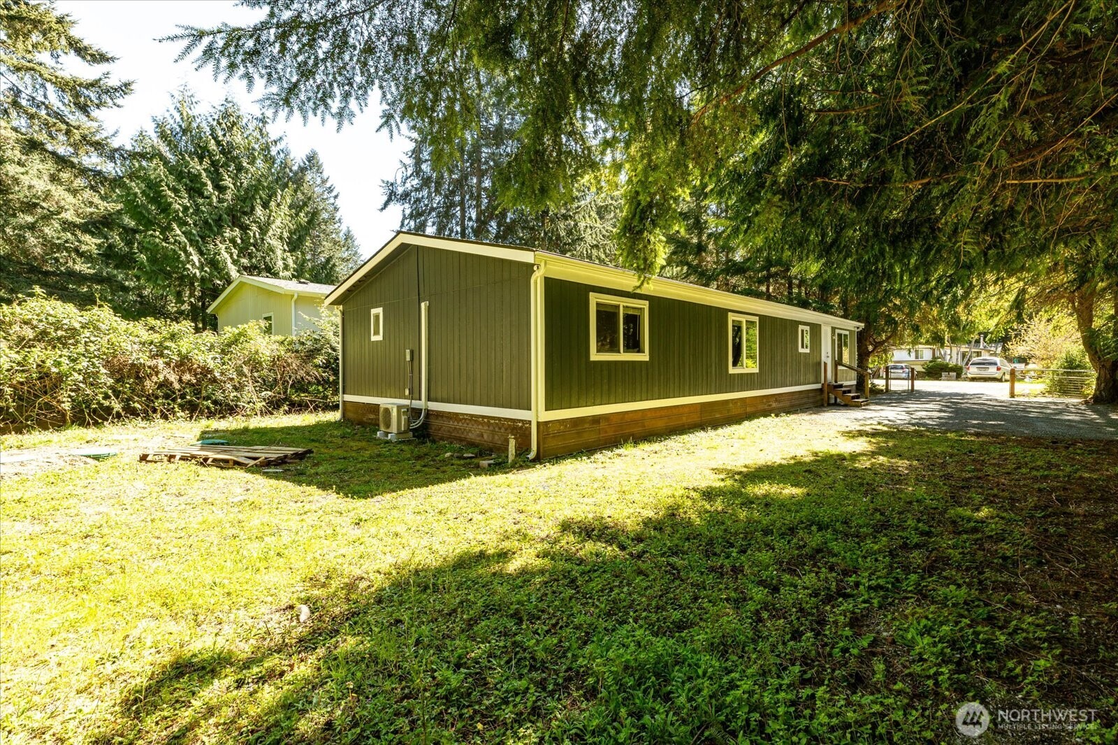 1945 Beachwood Drive , Freeland, WA 98249