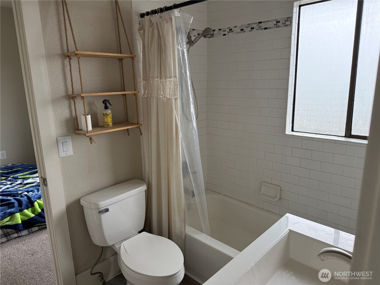2815 S D Street , Tacoma, WA 98402-1105