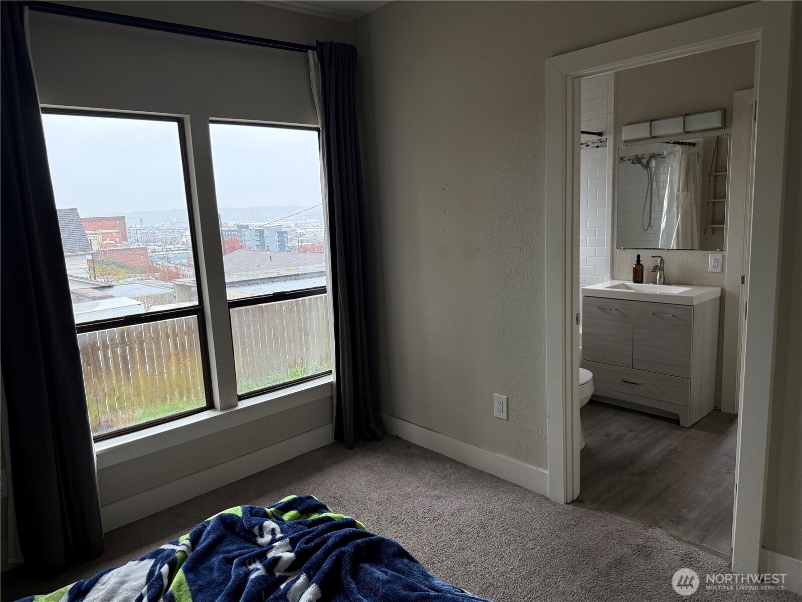 2815 S D Street , Tacoma, WA 98402-1105